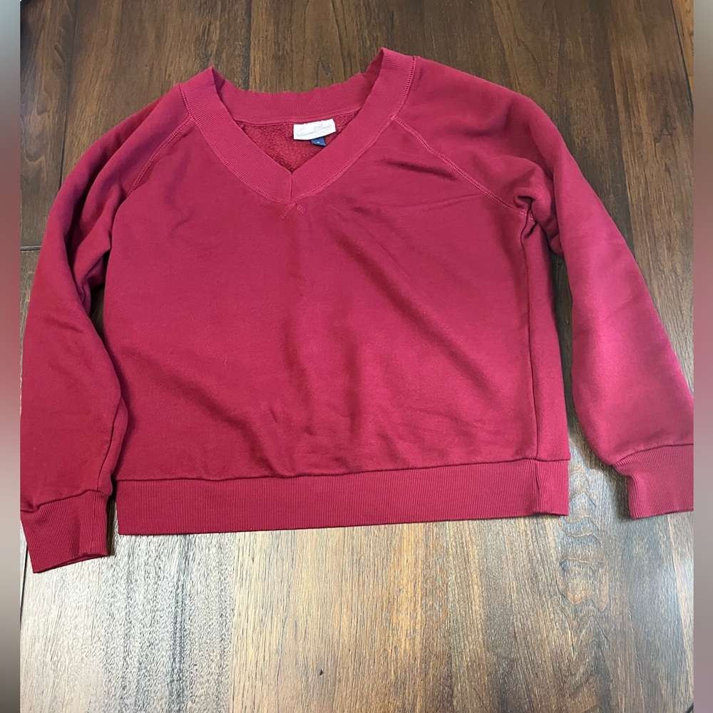 Universal Thread Burgundy Knit Top